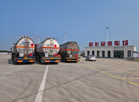 江苏省盐城市交通执法“免罚+整改” 彰显温度