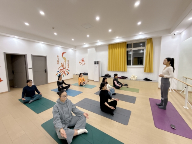 苏州园区西洛巷社区2026年春季瑜伽公益课程开课 苏州园区西洛巷社区2026年春季瑜伽公益课程开课