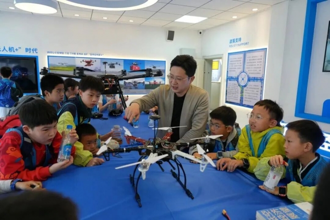 830万人次!苏州地铁清明假期总客流创新高 830万人次!苏州地铁清明假期总客流创新高