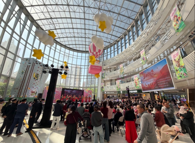 苏州园区锦溪北社区开展“劳动最光荣”暖心五一慰问活动