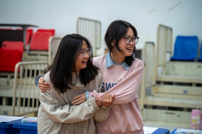 撷取自然美好，向阳健康生长！苏高职开展自然疗愈创作润心活动