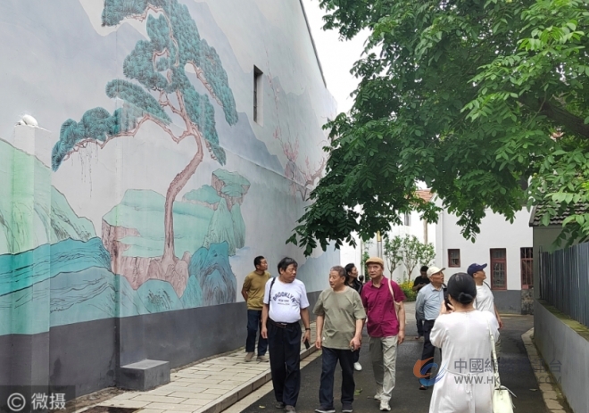 尧歌雅集:老艺术家山野品茗,以笔墨礼赞乡村蝶变 尧歌雅集:老艺术家山野品茗,以笔墨礼赞乡村蝶变