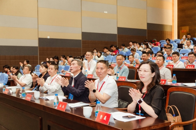 和合星城,福气苏州!苏州市和合文化研究会第二届第一次会员大会顺利召开 和合星城,福气苏州!苏州市和合文化研究会第二届第一次会员大会顺利召开
