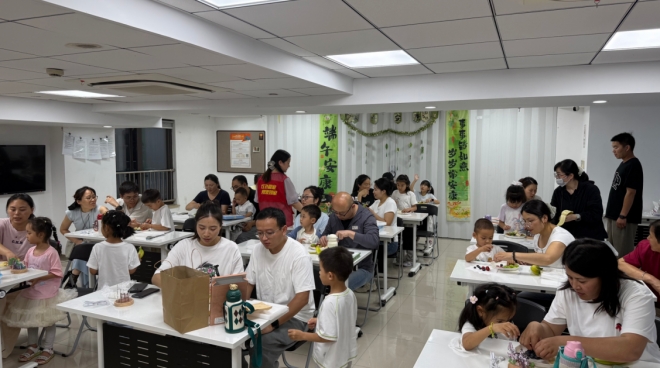 “父爱如诗,光影传情”,苏州园区菁华社区举办父亲节感恩活动 “父爱如诗,光影传情”,苏州园区菁华社区举办父亲节感恩活动