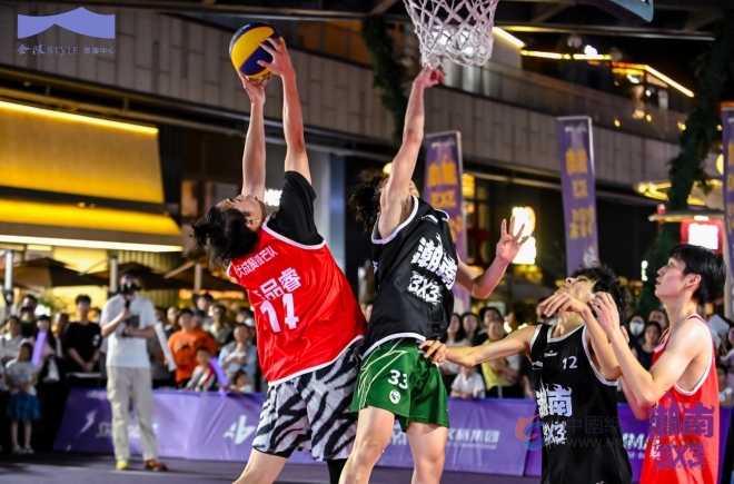 “潮南”3×3高校篮球六月站收官 216名学子玄武湖畔竞技