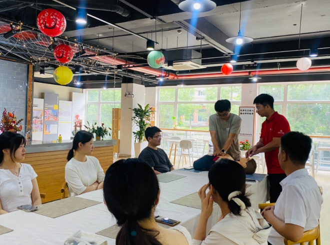 苏州园区阳浦路社区：急救科普进社区 守护居民夏日平安
