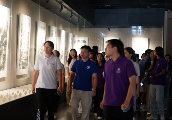 盛夏流光遇艺韵 盐城市美术馆暑期绘就全城文艺新图景 盛夏流光遇艺韵 盐城市美术馆暑期绘就全城文艺新图景