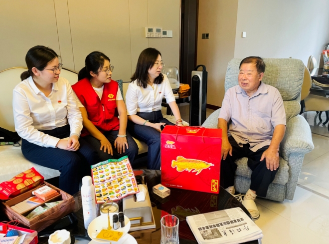 苏州园区丰茂社区:社银结对送温暖 幸福主理启新程 苏州园区丰茂社区:社银结对送温暖 幸福主理启新程